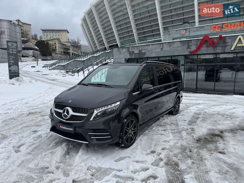 Мінівен Mercedes-Benz V-Class 2022 в Києві