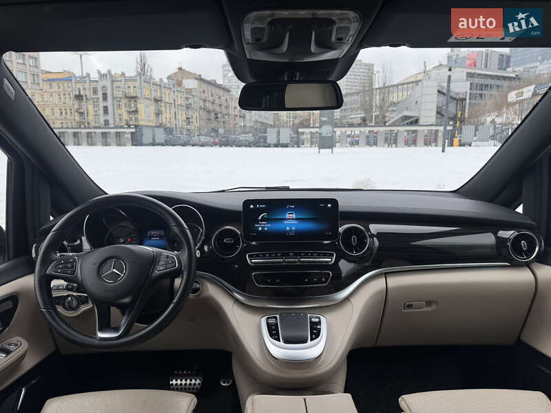 Мінівен Mercedes-Benz V-Class 2022 в Києві