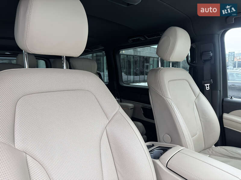 Мінівен Mercedes-Benz V-Class 2022 в Києві