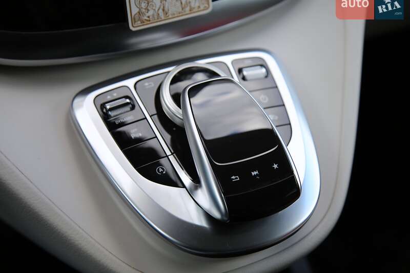 Минивэн Mercedes-Benz V-Class 2018 в Харькове