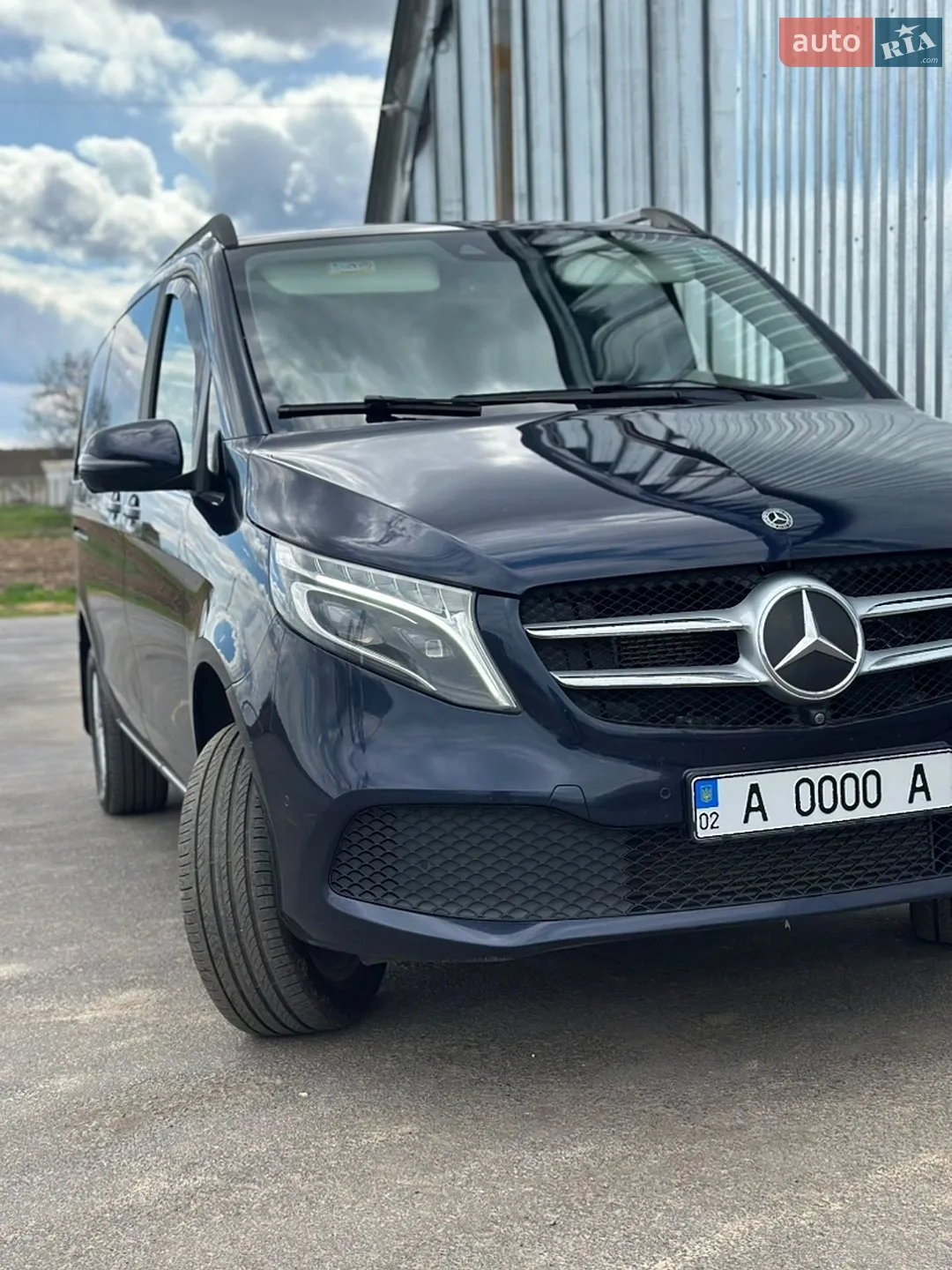 2020 Mercedes-Benz V-klasse - фото 1