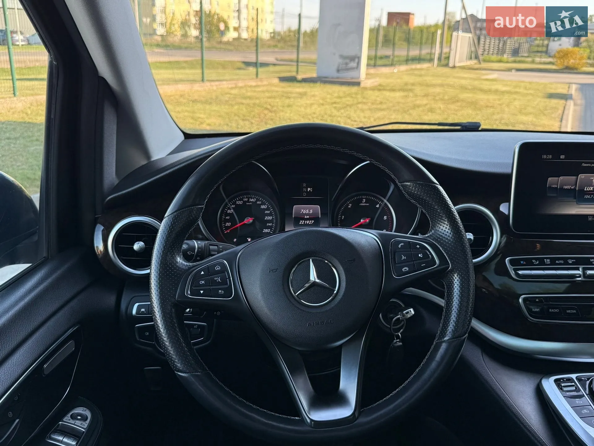 2017 Mercedes-Benz V-klasse - мініатюра 23