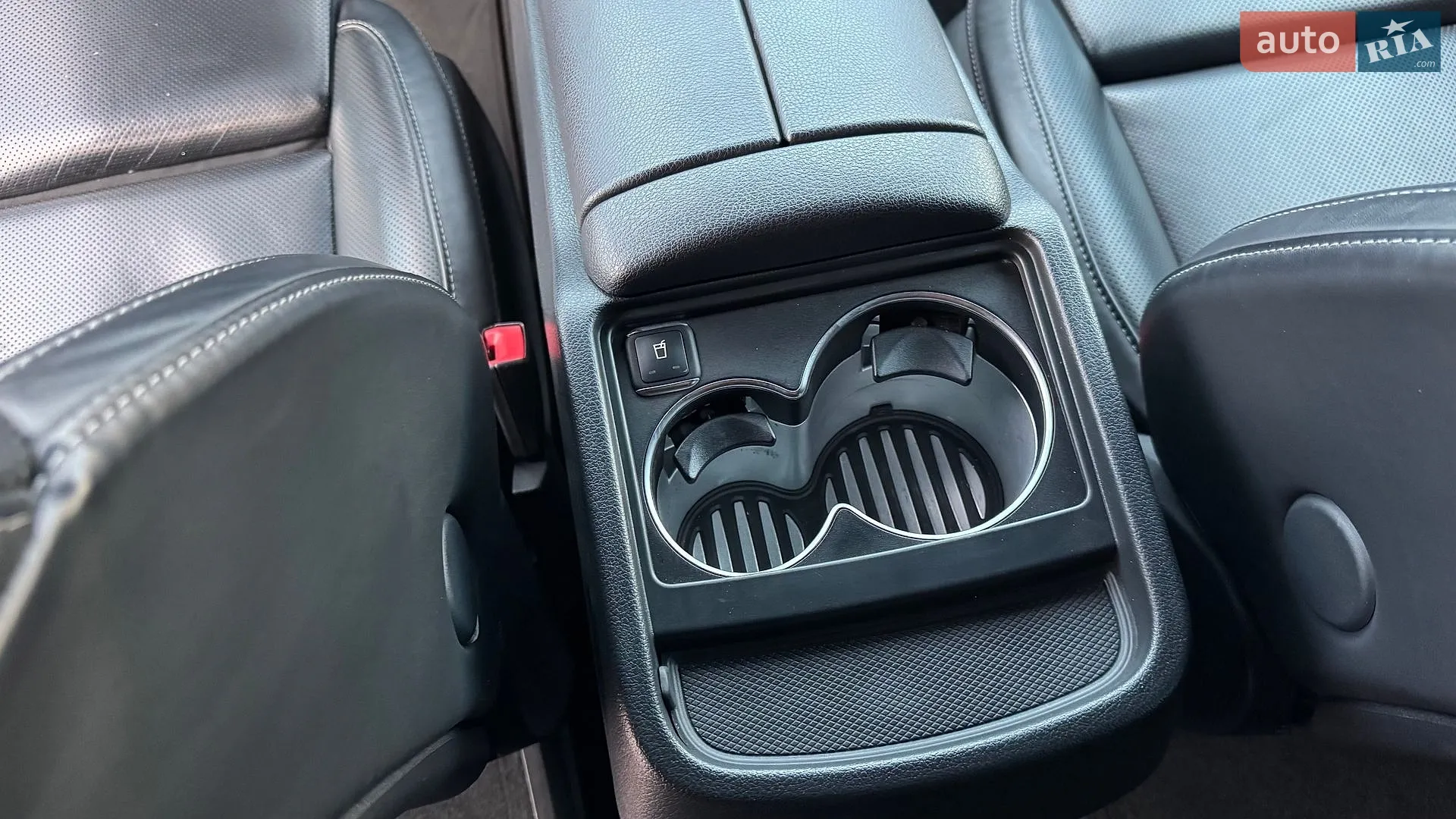 2022 Mercedes-Benz V-klasse - мініатюра 39