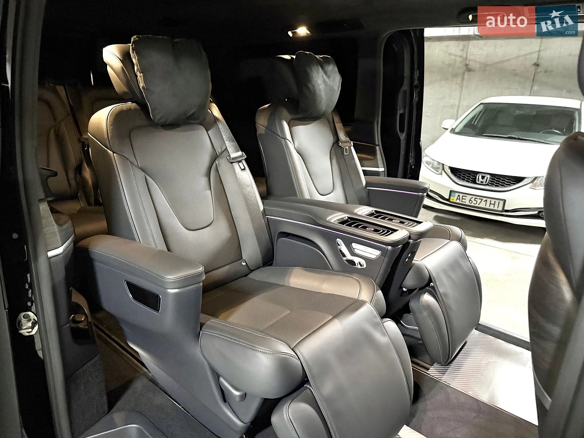 2025 Mercedes-Benz V-klasse - мініатюра 43