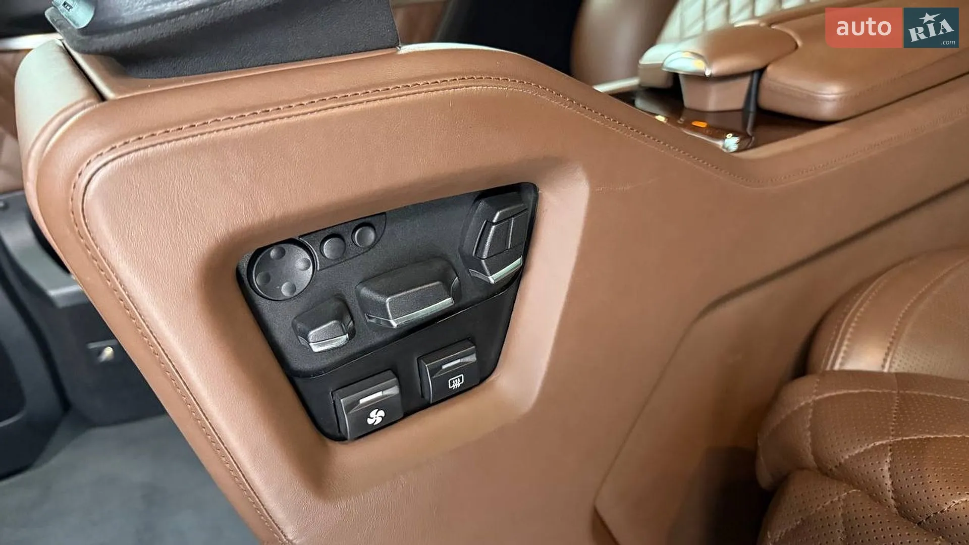 2015 Mercedes-Benz V-klasse - мініатюра 33