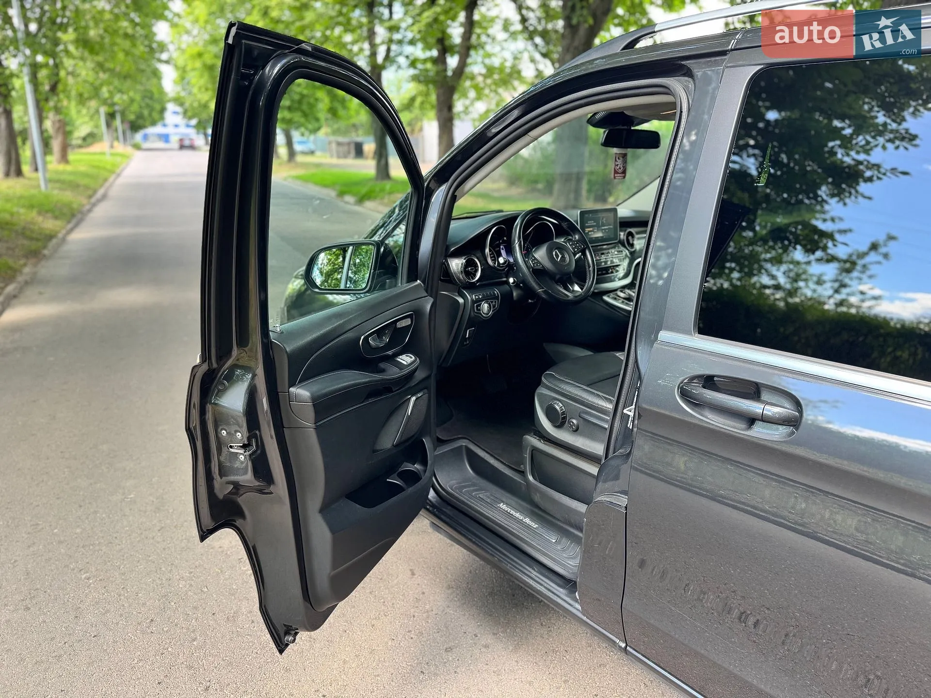 2019 Mercedes-Benz V-klasse - мініатюра 32