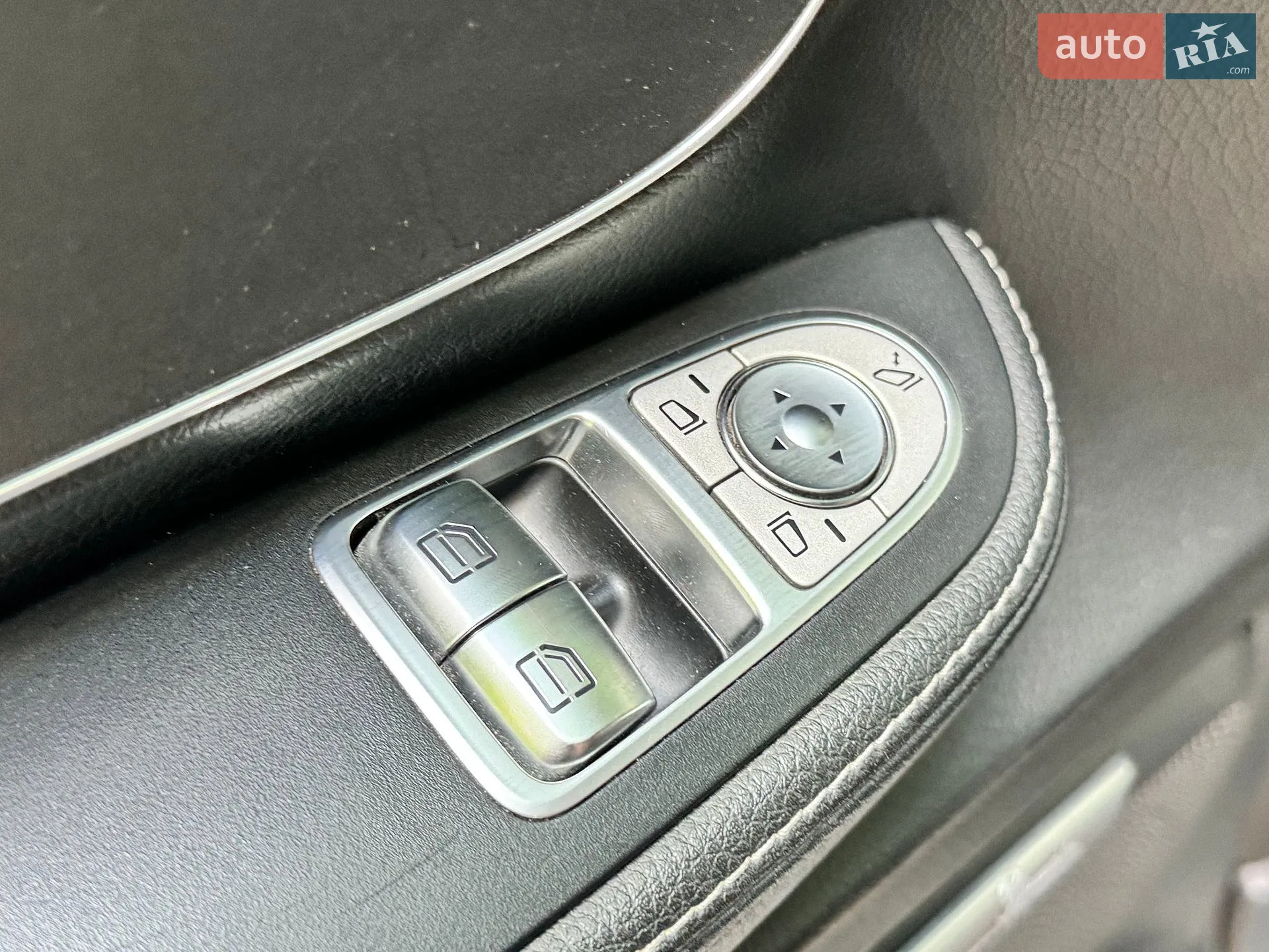 2019 Mercedes-Benz V-klasse - мініатюра 35