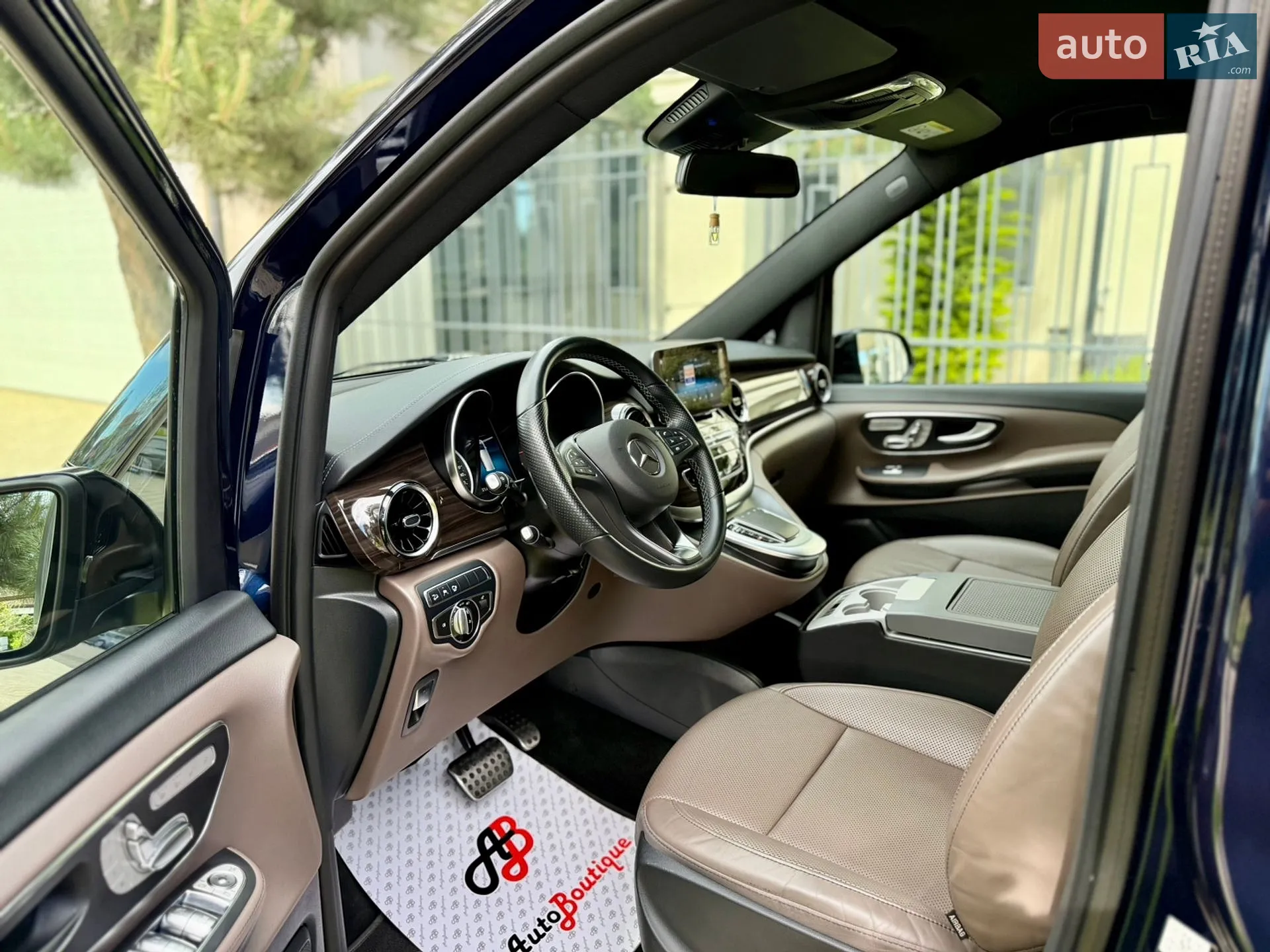 2021 Mercedes-Benz V-klasse - мініатюра 32