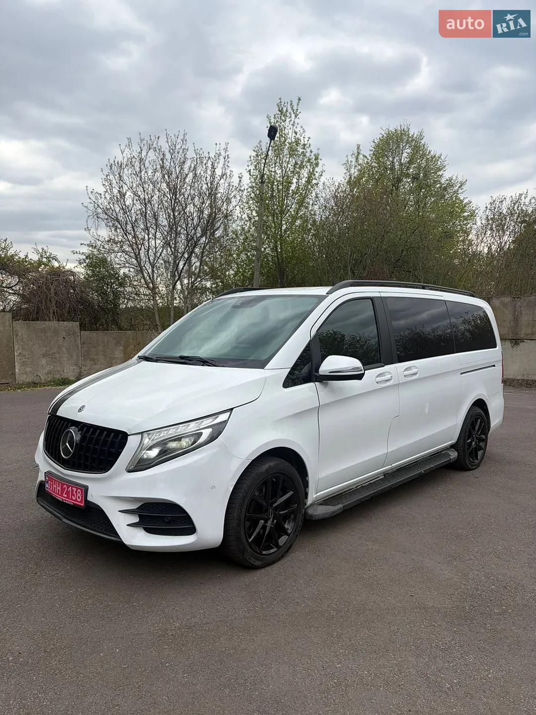 2016 Mercedes-Benz V-klasse - фото 1