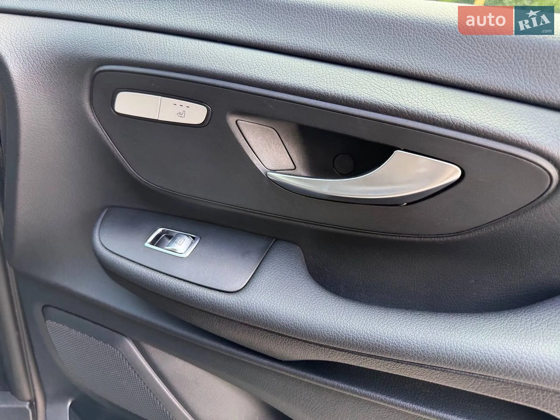 2021 Mercedes-Benz V-klasse - мініатюра 37