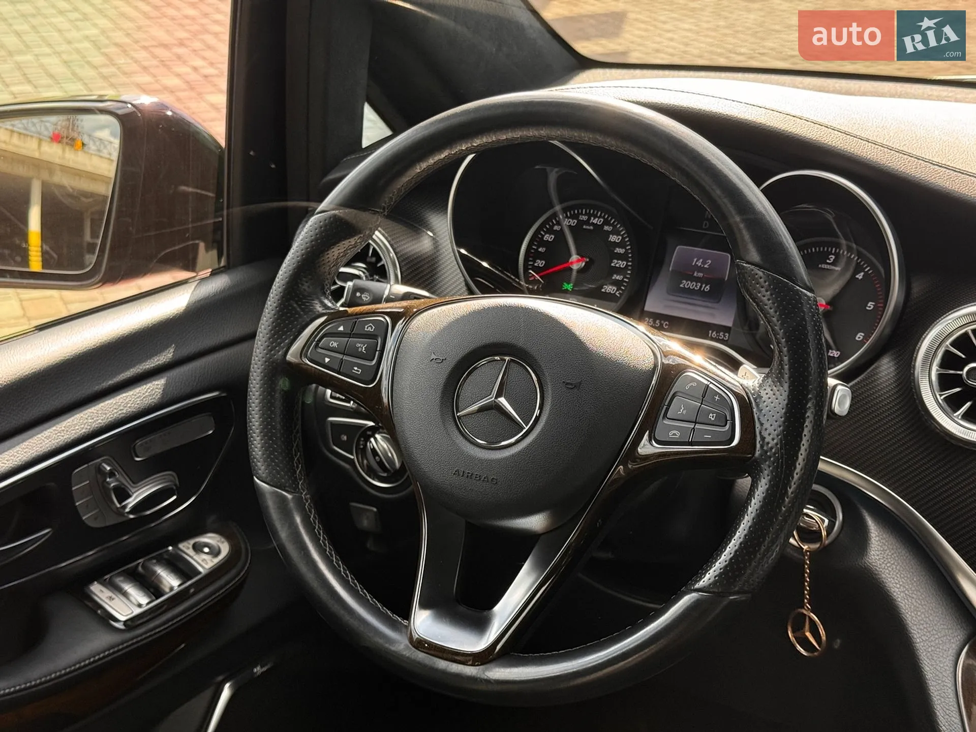 2016 Mercedes-Benz V-klasse - мініатюра 28