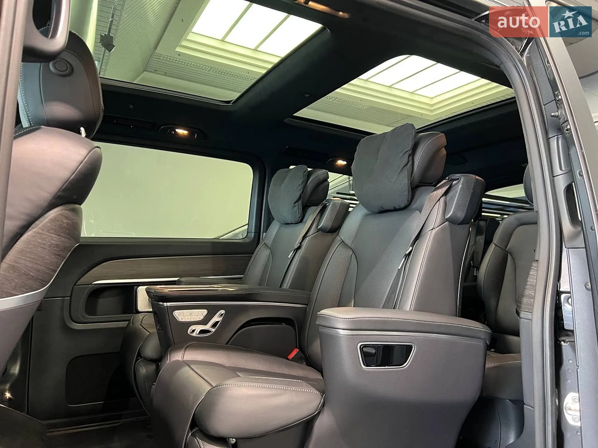 2025 Mercedes-Benz V-klasse - мініатюра 20