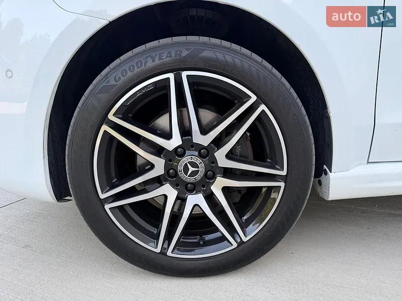 Mercedes-Benz V-Class 2017 VIN WDF44781313346277 фото оголошення 22 з 74