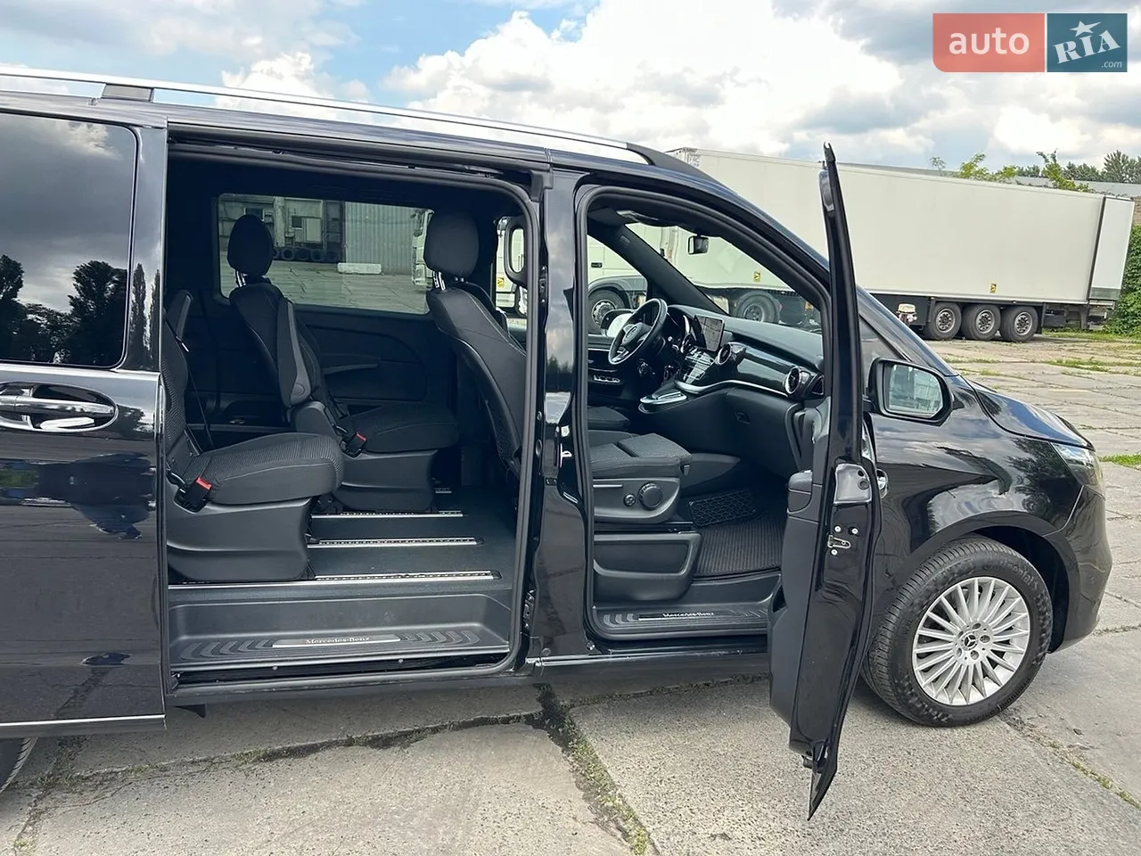 2023 Mercedes-Benz V-klasse - мініатюра 21