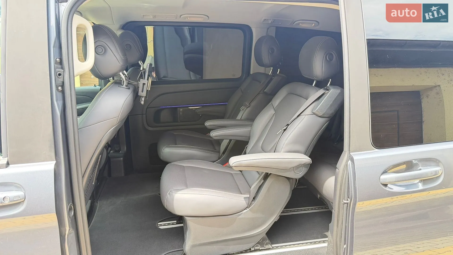 2018 Volkswagen Touareg - мініатюра 7