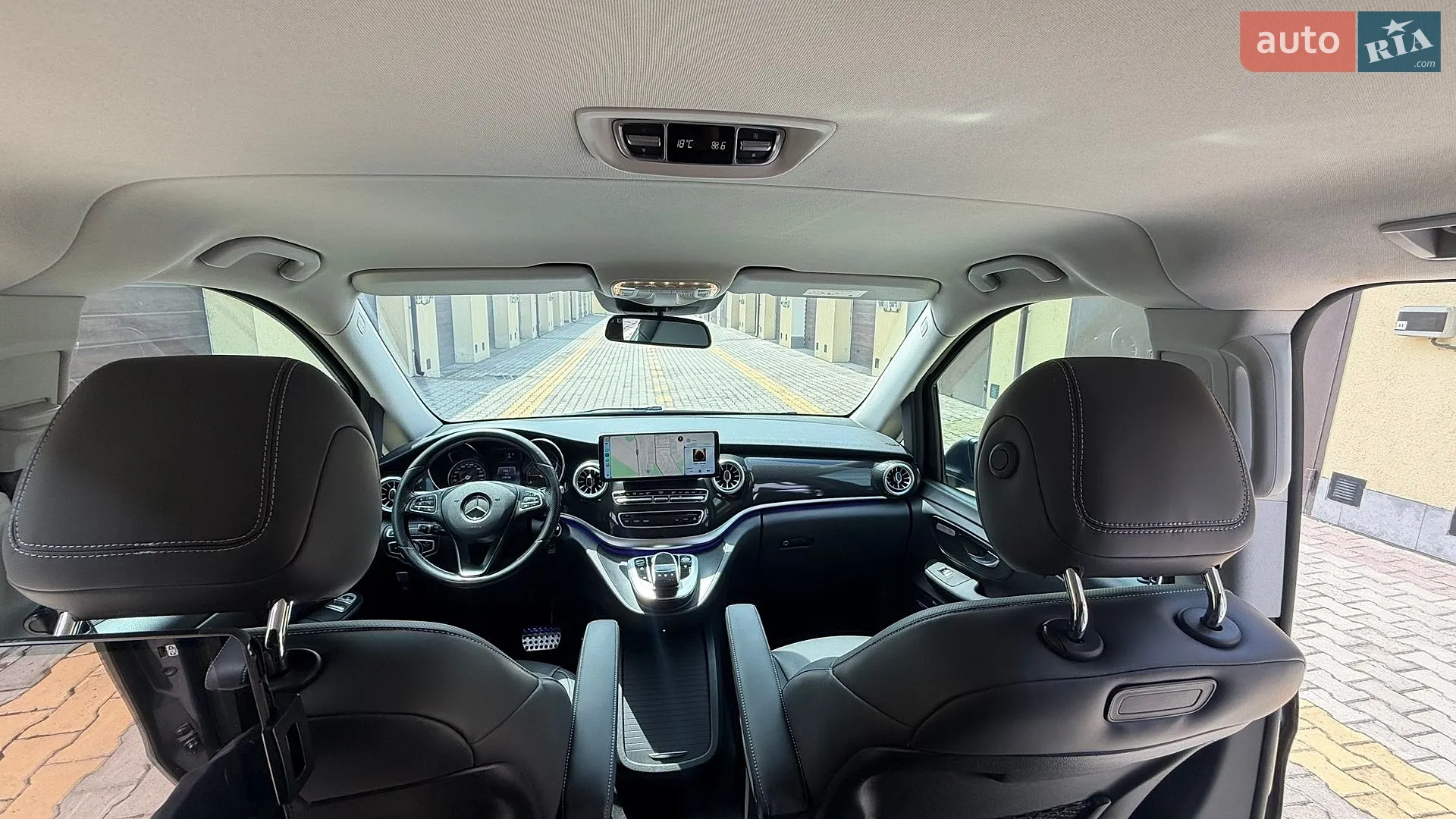 2018 Volkswagen Touareg - мініатюра 18