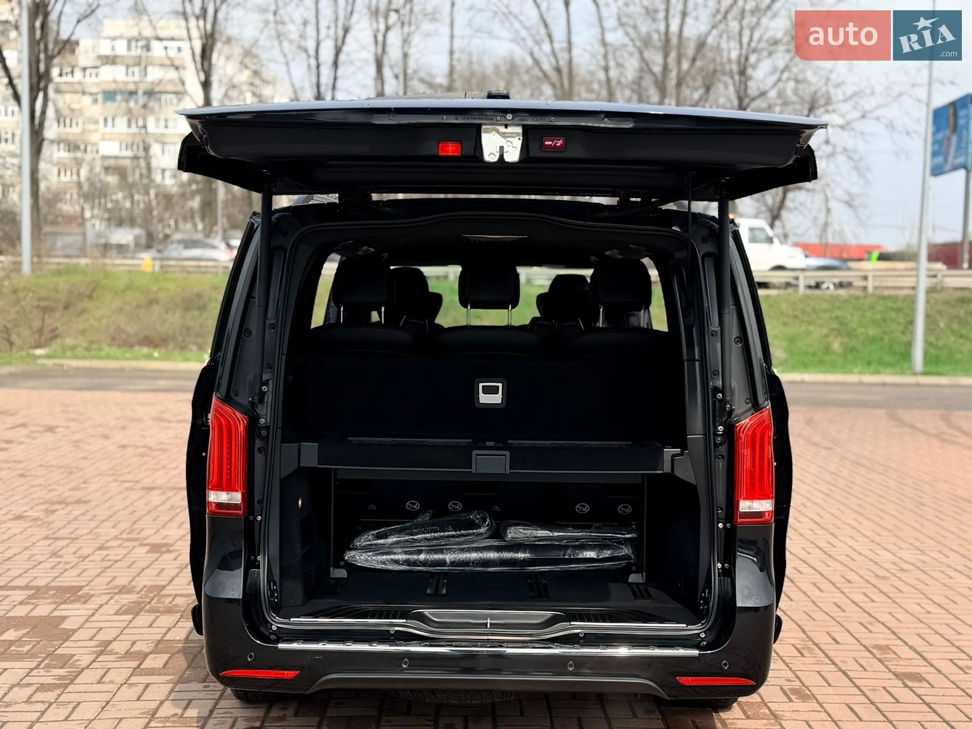2020 Mercedes-Benz V-klasse - мініатюра 28