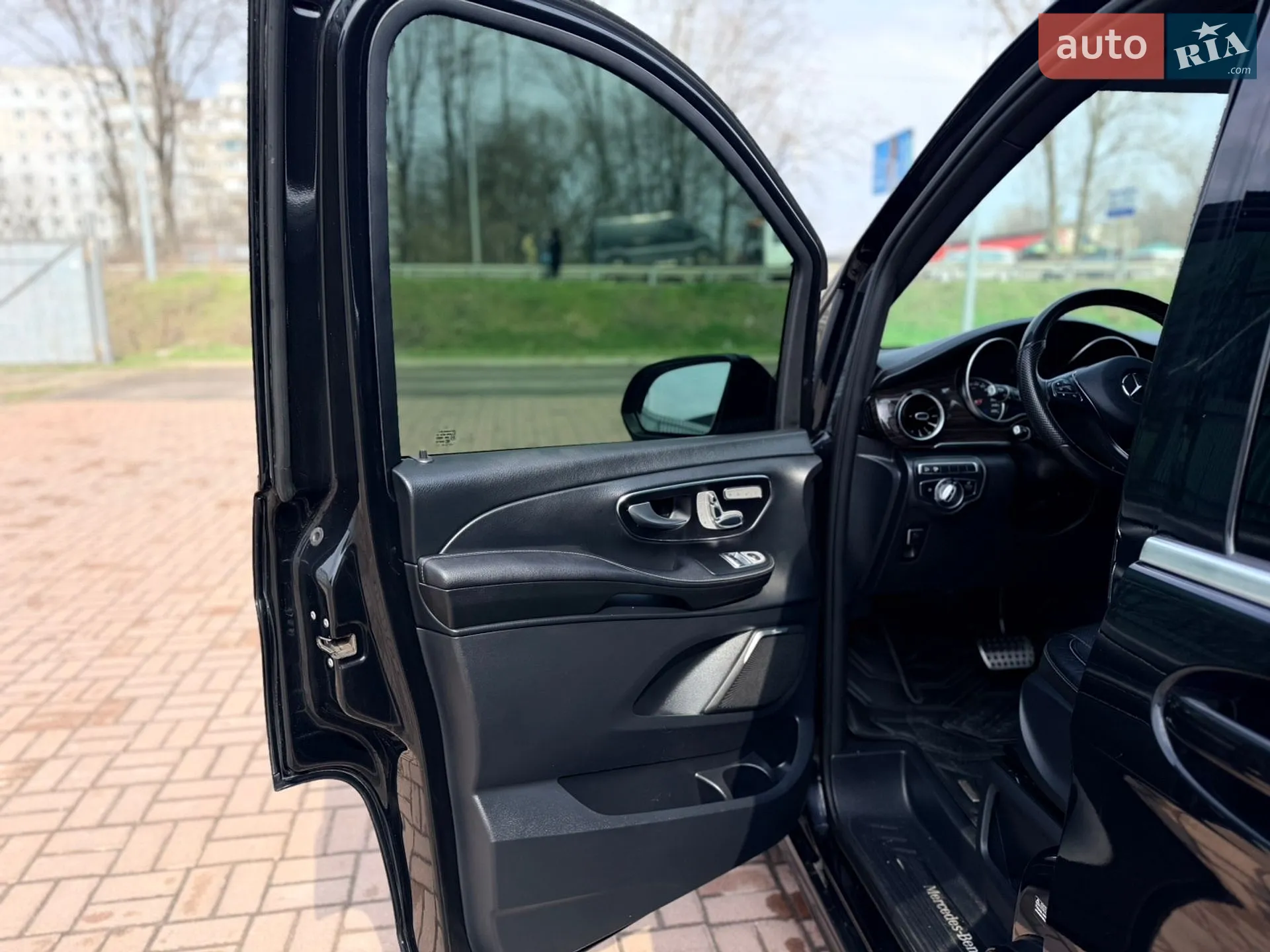 2020 Mercedes-Benz V-klasse - мініатюра 38