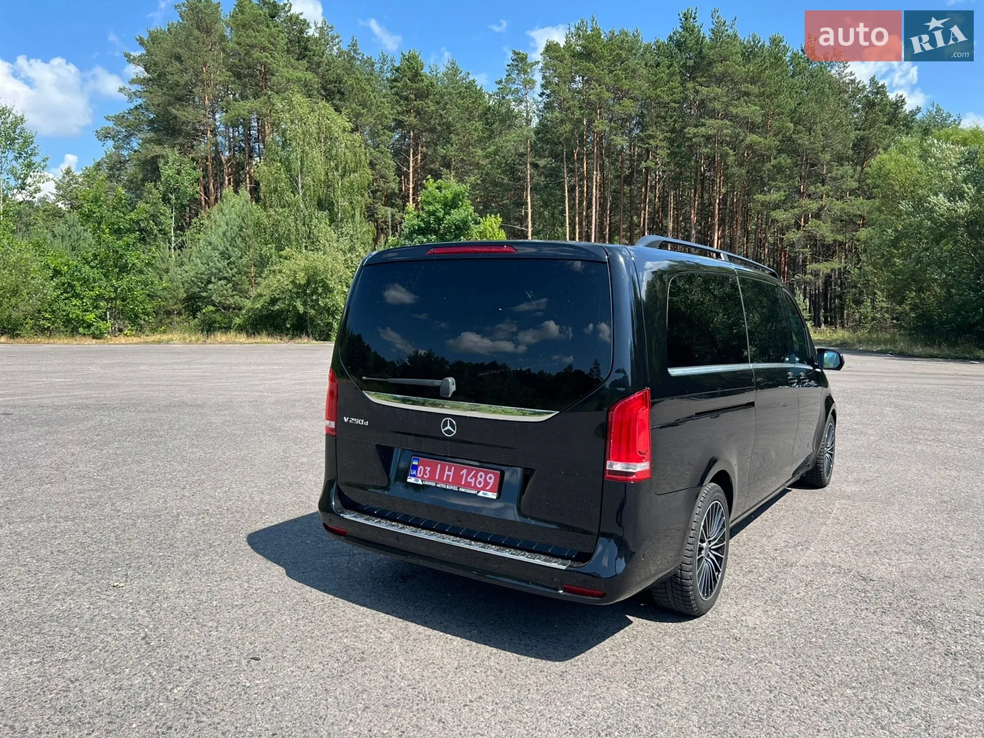 2018 Volkswagen Touareg - мініатюра 4