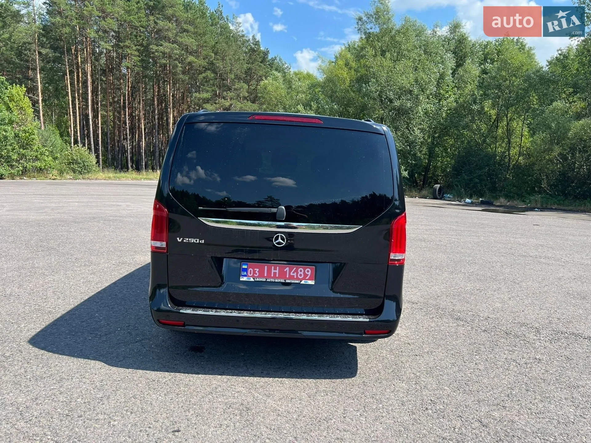 2018 Volkswagen Touareg - мініатюра 3