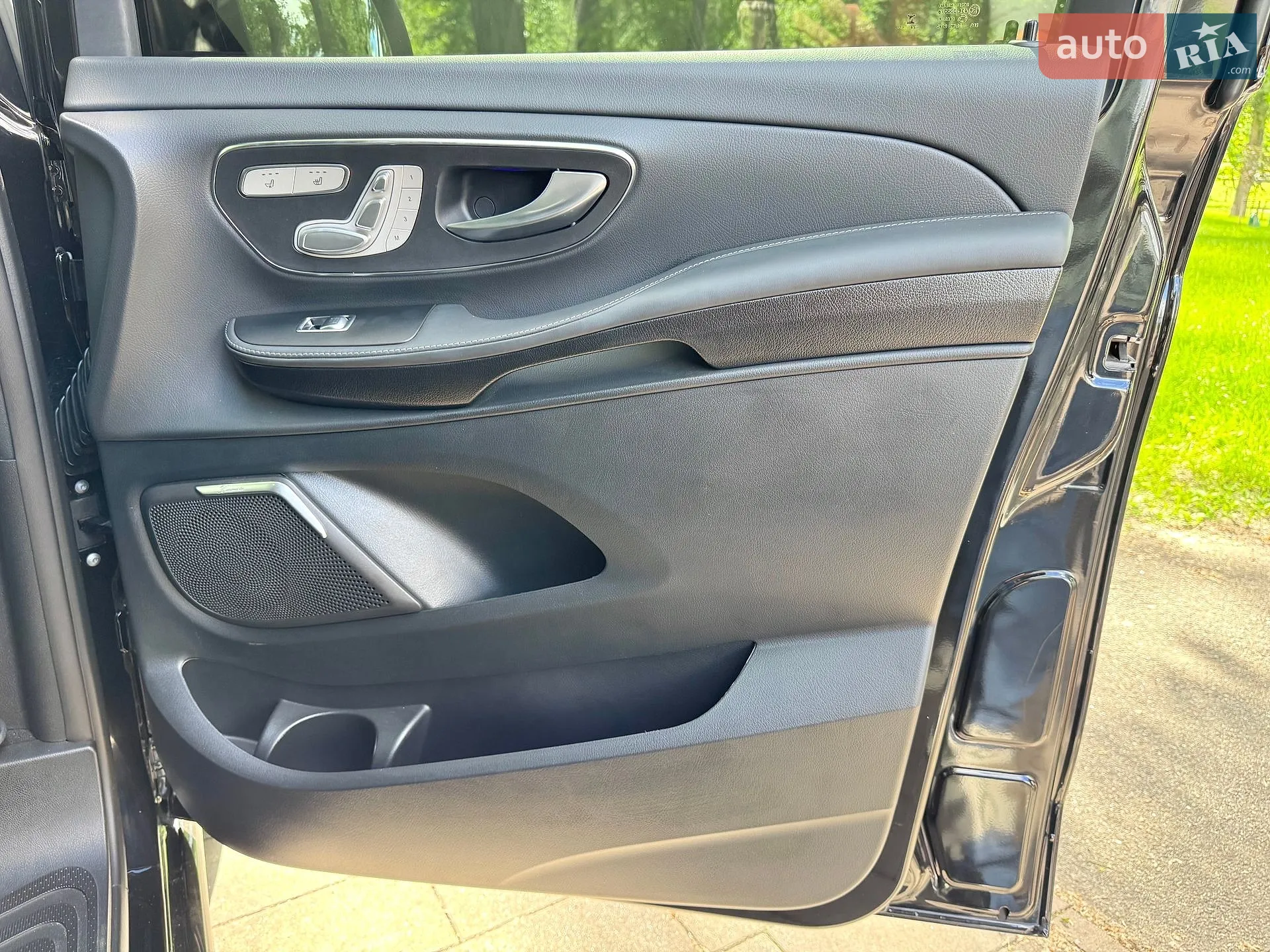 2025 Mercedes-Benz V-klasse - мініатюра 34