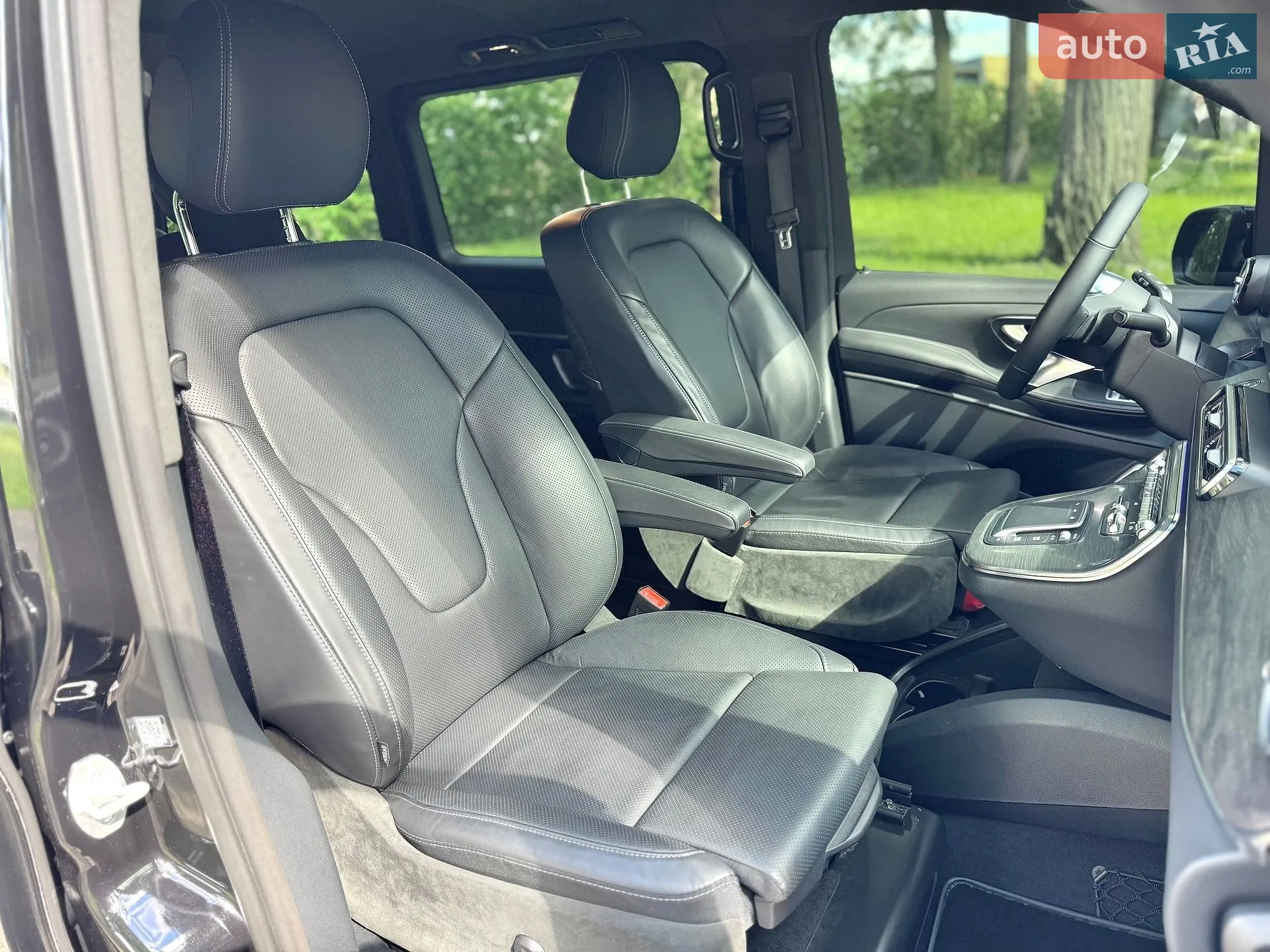 2025 Mercedes-Benz V-klasse - мініатюра 38