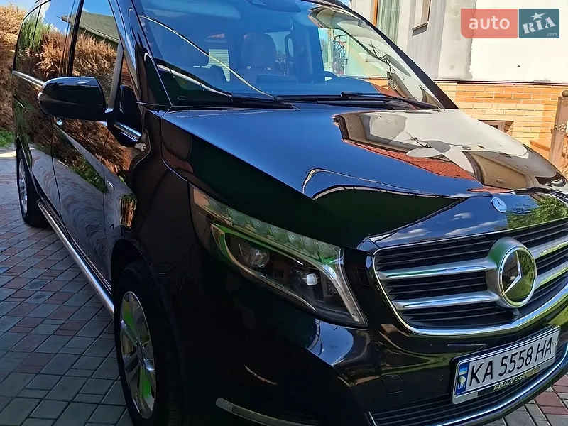 Mercedes-Benz V-Class