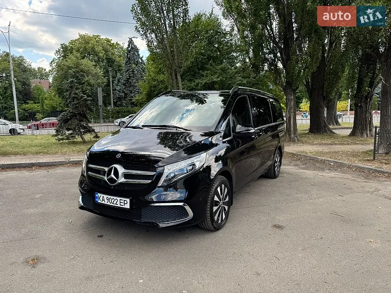 Mercedes-Benz V-Class 2021