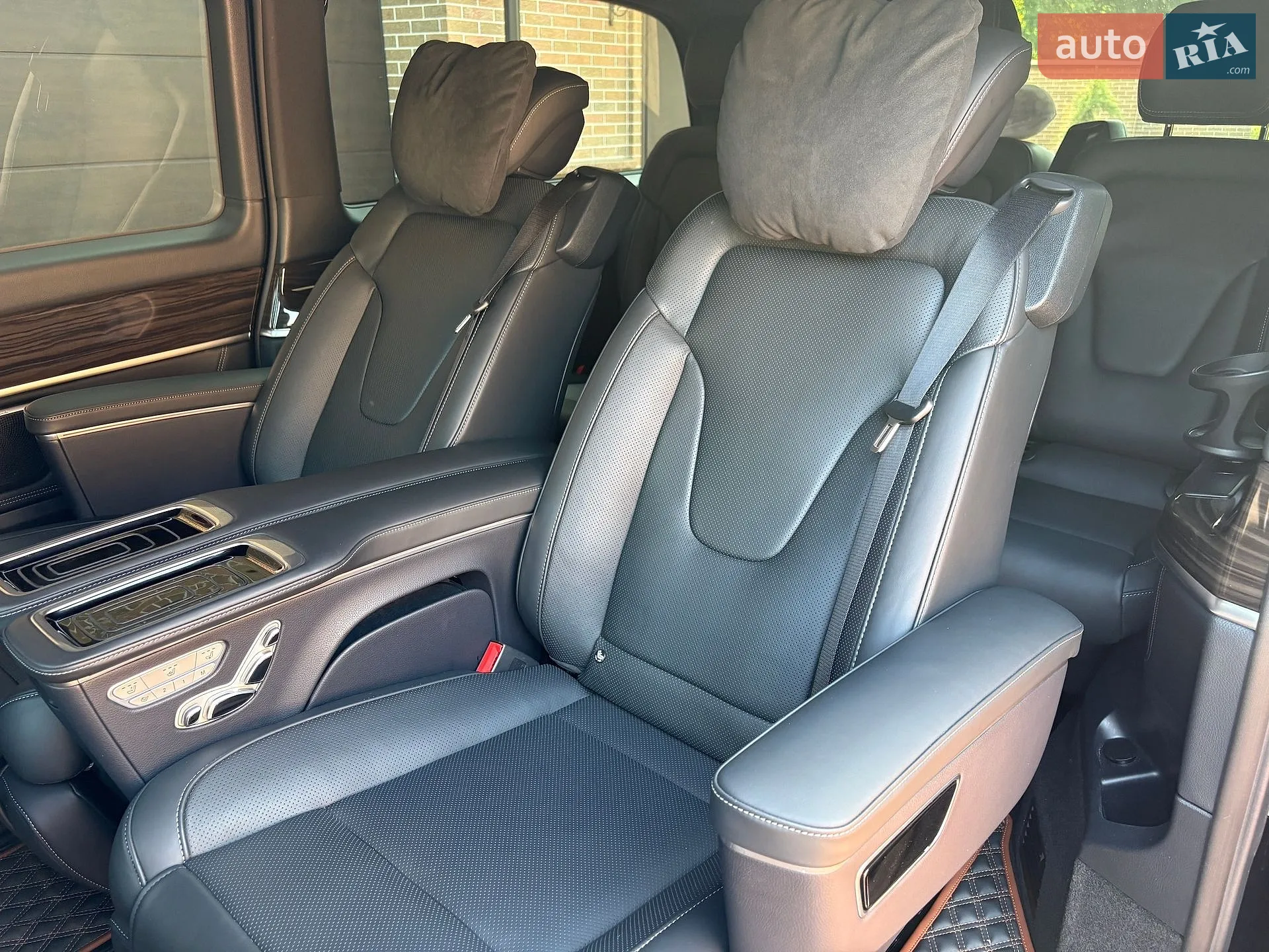 2023 Mercedes-Benz V-klasse - мініатюра 8