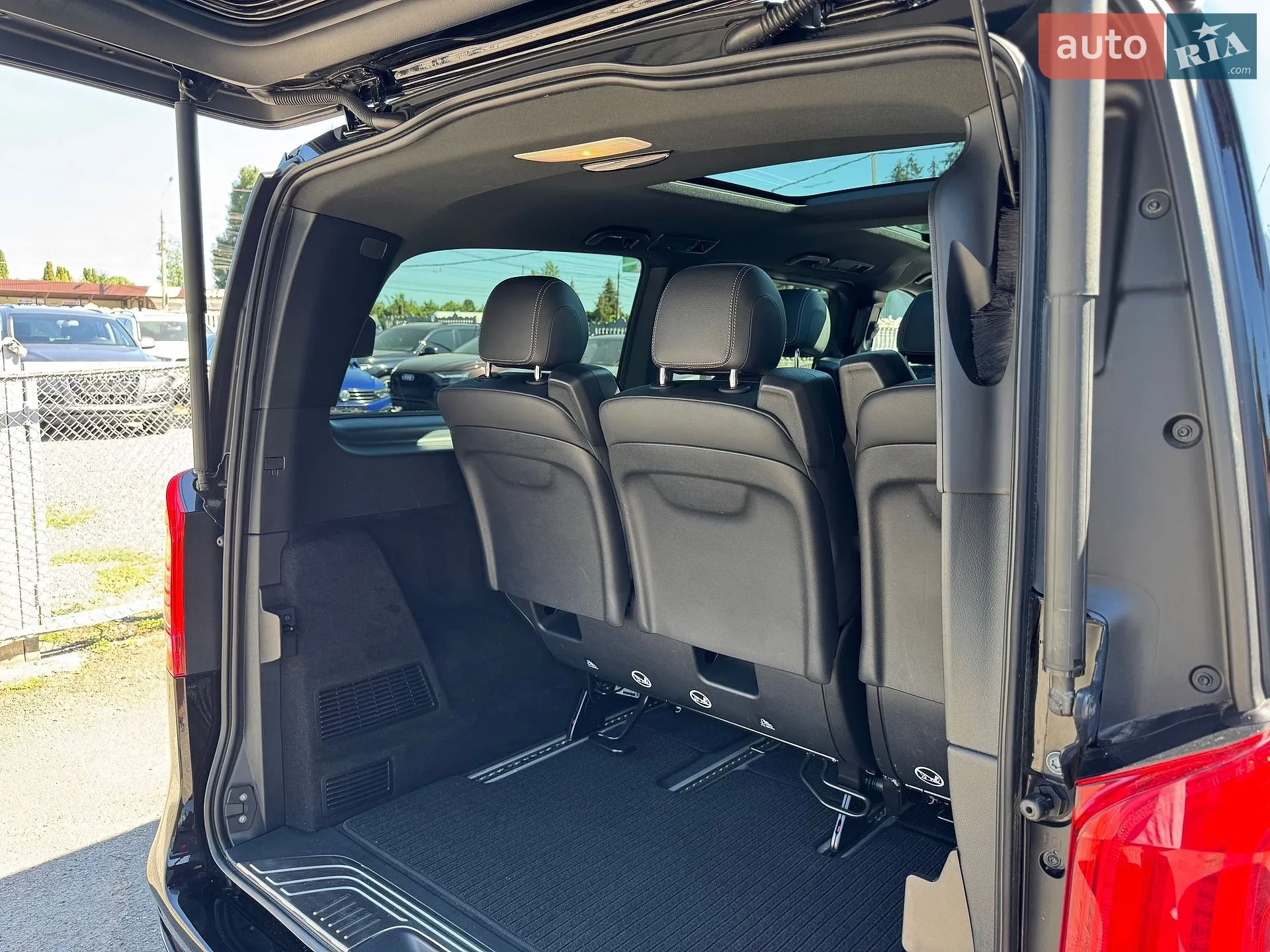 2022 Mercedes-Benz V-klasse - мініатюра 33