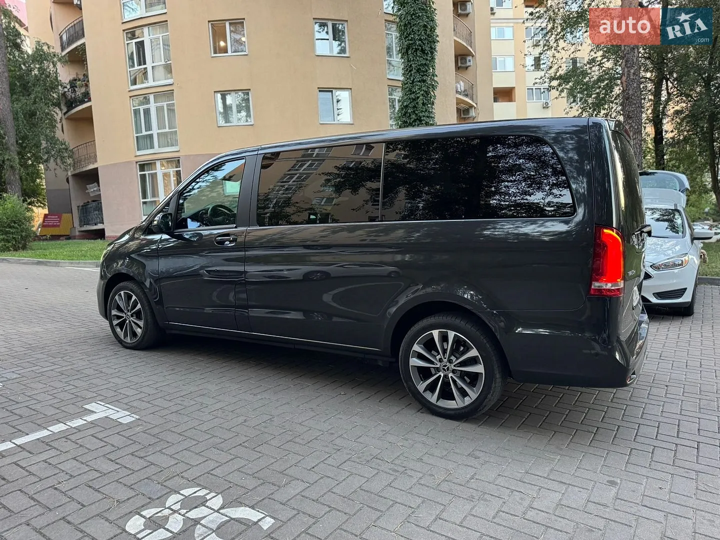 2023 Mercedes-Benz V-klasse - мініатюра 4
