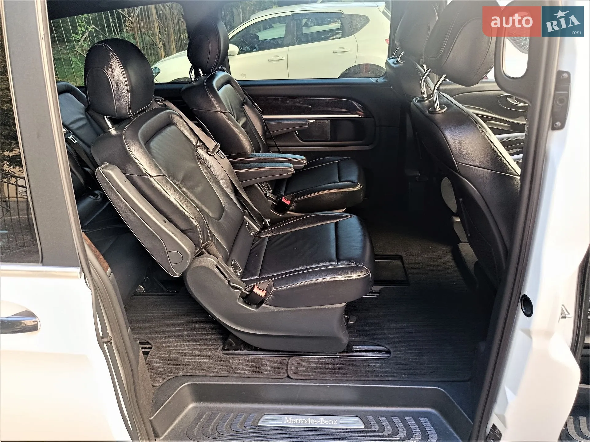 2015 Mercedes-Benz V-klasse - мініатюра 48