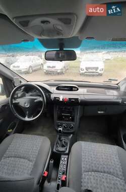 Минивэн Mercedes-Benz Vaneo 2002 в 
