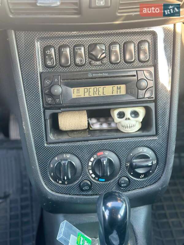 Минивэн Mercedes-Benz Vaneo 2004 в Белой Церкви