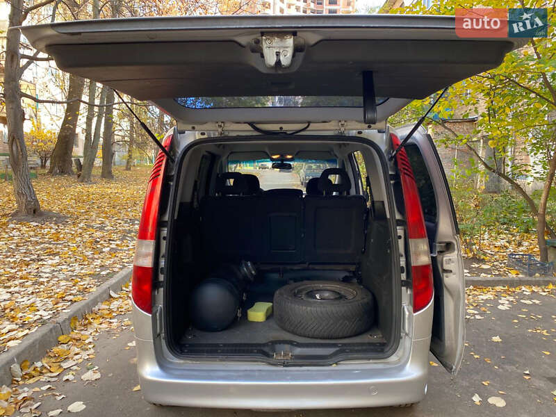 Минивэн Mercedes-Benz Vaneo 2002 в Киеве