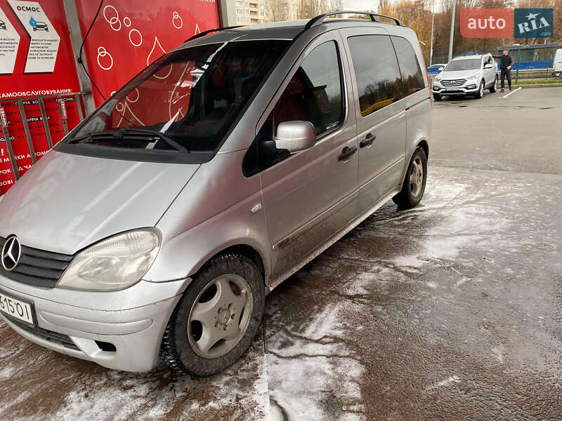 Mercedes-Benz Vaneo 2002