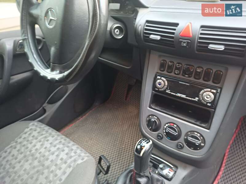 Минивэн Mercedes-Benz Vaneo 2002 в Черкассах