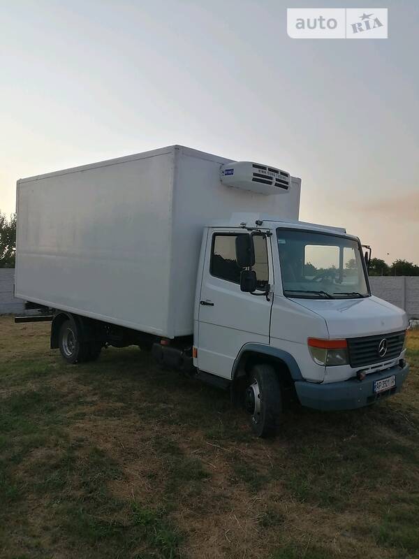 Mercedes-Benz Vario 814