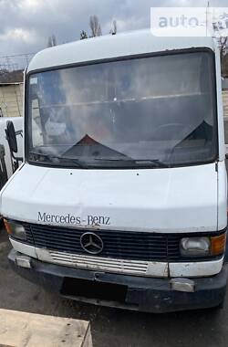 Мікроавтобус вантажний (до 3,5т) Mercedes-Benz Vario 814 1993 в Дніпрі