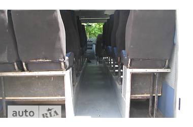 Пригородный автобус Mercedes-Benz Vario 1999 в 