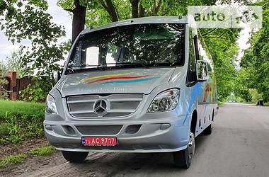 Туристический / Междугородний автобус Mercedes-Benz Vario 2013 в Ровно