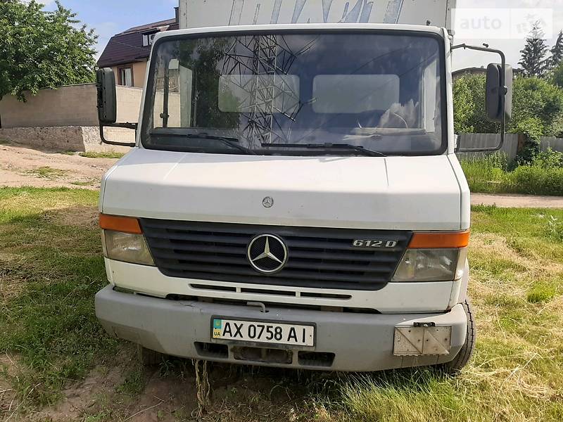 Вантажний фургон Mercedes-Benz Vario 1998 в Харкові