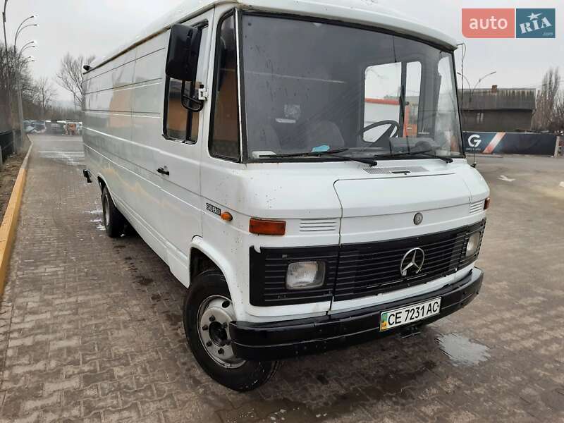 Mercedes-Benz Vario 1982