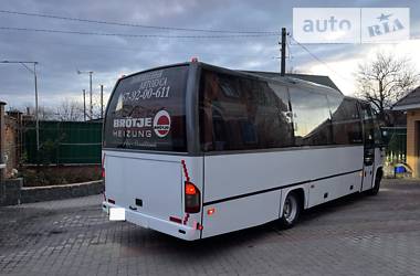 Туристический / Междугородний автобус Mercedes-Benz Vario 2000 в Киеве