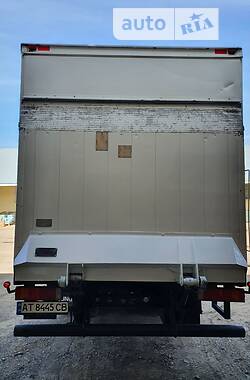 Грузовой фургон Mercedes-Benz Vario 2005 в Надворной