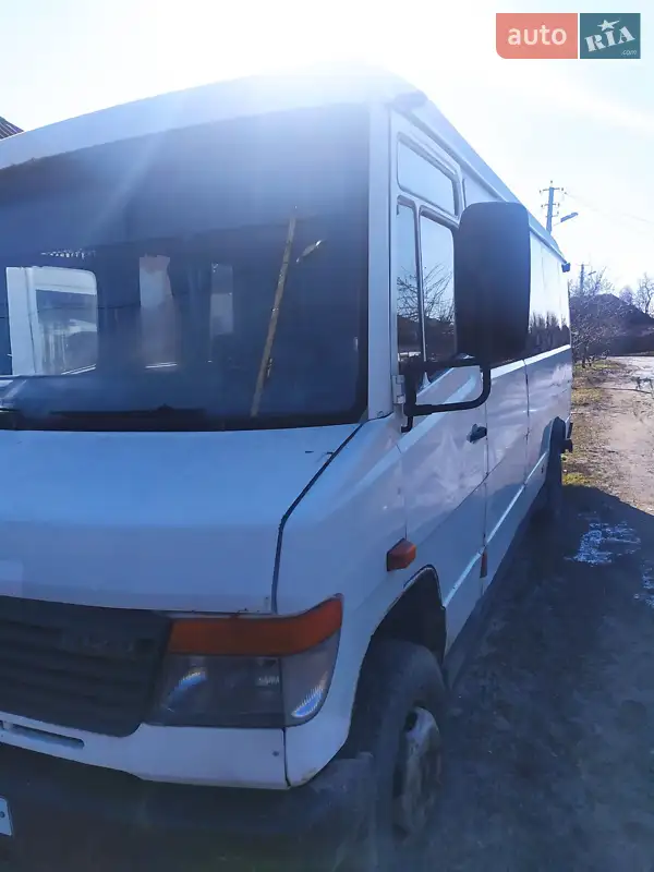 Микроавтобус Mercedes-Benz Vario 2000 в 