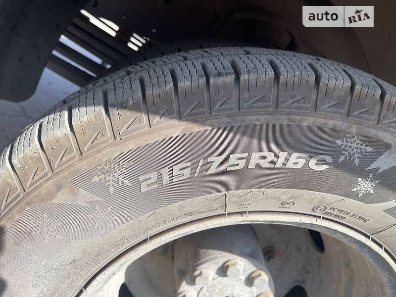 Грузовой фургон Mercedes-Benz Vario 1999 в Киеве