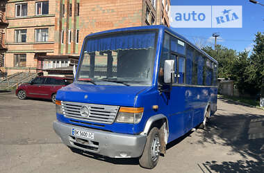 Туристический / Междугородний автобус Mercedes-Benz Vario 2011 в Ровно