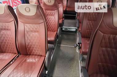Туристический / Междугородний автобус Mercedes-Benz Vario 2006 в 