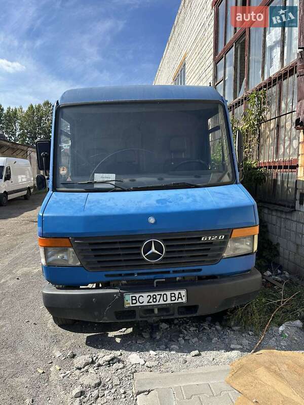 Вантажний фургон Mercedes-Benz Vario 1999 в Львові
